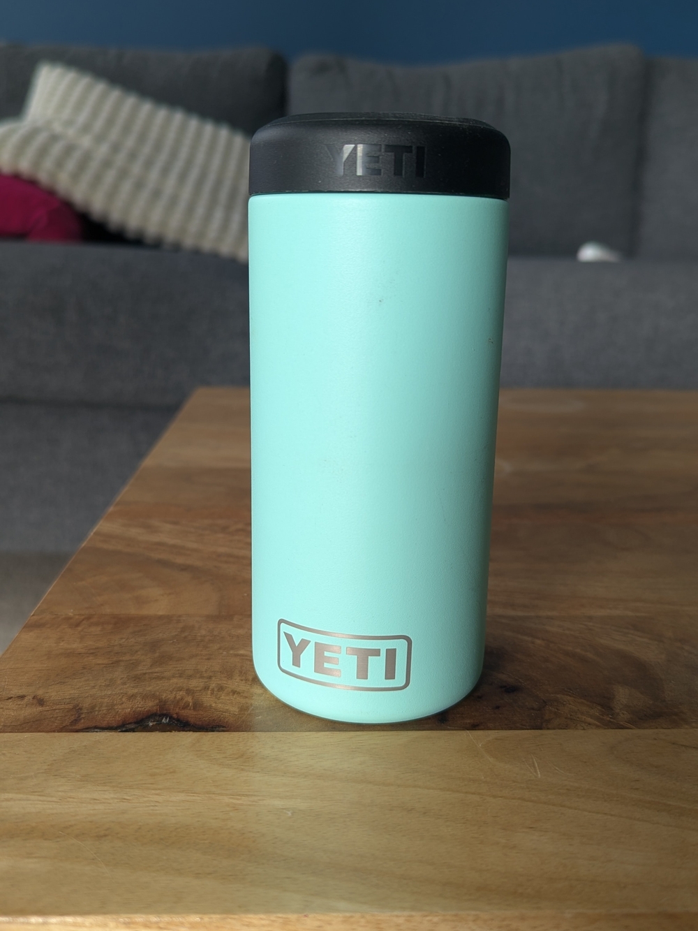 Yeti Rambler Coaster 12oz Slim Can - Seafoam Insulated